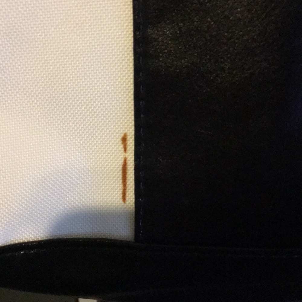 Large Tote - Picture 4 of 4